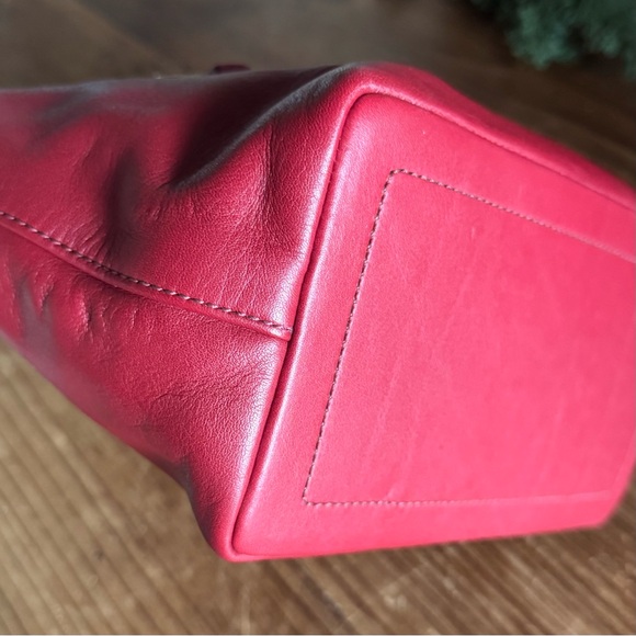 Vintage COACH Legacy Small Market Tote Red Leather 9846 EUC - Picture 14 of 17